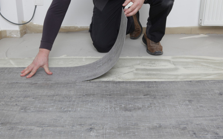 LVT lijm application